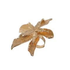 Exaggerated Gold Flowers Ring For Women In Zinc Alloy Featuring Electroplated Craftsmanship 5