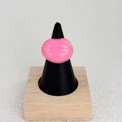 Exaggerated Lips Ring For Women In Natural Pink Alloy With Enamel Craftsmanship 3