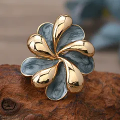 1 Piece Alloy Flower Alloy Rhinestones KC Golden Plated Electroplating Women's Rings