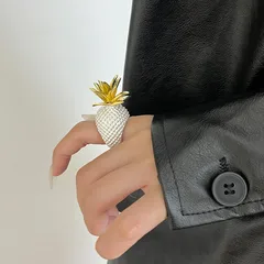 Exaggerated Retro Enamel Pineapple Ring For Women Luxury Sensation Couple Rings Fingertip Jewelry Accessory Metal Fruit Pattern 2