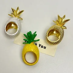 Exaggerated Retro Enamel Pineapple Ring For Women Luxury Sensation Couple Rings Fingertip Jewelry Accessory Metal Fruit Pattern 4