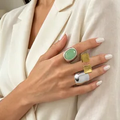 Exaggerated Square Open Ring For Women In Silver Plated Zinc Alloy Featuring Electroplated Finish