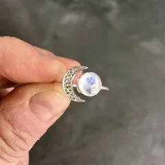 Fashion For Women Electroplated Alloy Open Ring With Artificial Gemstones Featuring Star And Moon Design 5