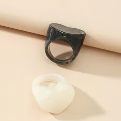 Unisex Heart Shape White Acrylic Ring With Artificial Gemstones, One Size, Perfect For Birthday 2