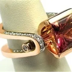Fashion Square Alloy Ring For Women With Artificial Gemstones, Featuring Electroplated Design