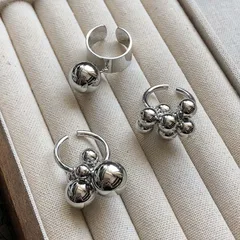 Fashionable Grape Cluster Round Ball Open Ring For Women Silver Metal Unique Design Sensation Finger Ring Personality Band 4