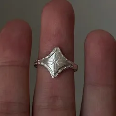 Fashionable Silver Starburst Ring For Women Minimalist Open Design Luxury Feel Alloy Geometric Pattern Electric Plated Jewelry 2
