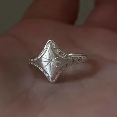 Fashionable Silver Starburst Ring For Women Minimalist Open Design Luxury Feel Alloy Geometric Pattern Electric Plated Jewelry 3
