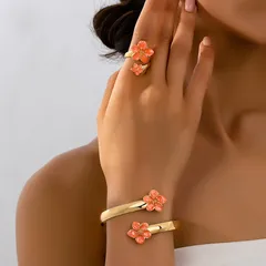 Fashionable  Style Metal Texture Flower Open Hand Bracelet Ring Jewelry Set Luxury Electroplating Craft 4