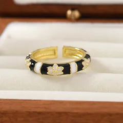 Flower Pattern Ring With Enamel Craft, Elegant Design For Stylish Wear 4