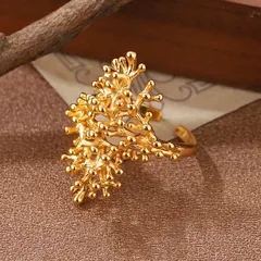 Flowers For Women Ring In Copper Alloy With 18K Real Gold Plated Coating Thickness 0.03µm-0.05µm, 1 Piece 3