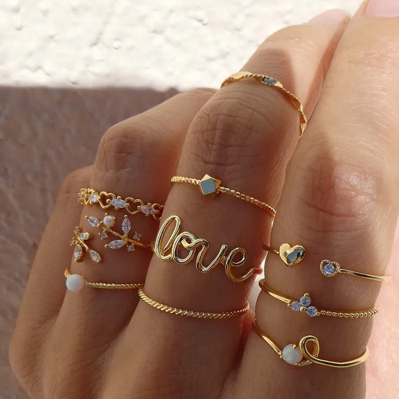 Geometric Alloy Ring For Women With KC Golden Plated Finish 0.01µm Featuring Rhinestones 2