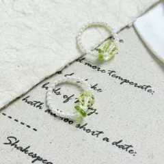 Geometric Beading Gravel Ring Featuring August Birthstone Peridot, Unisex Design 3