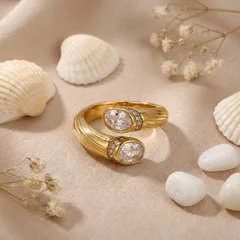 Geometric Electroplated Women's Rings In 304 Stainless Steel With 18K Gold Plated Coating And Zircon Inlay 4