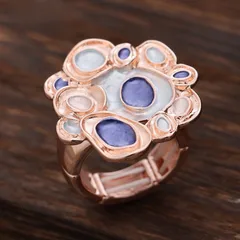 Geometric Gold Zinc Alloy Ring For Women Featuring Enamel Craftsmanship 4