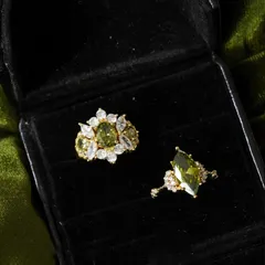 Geometric Green Alloy Ring For Women Featuring Electroplated Finish And August Birthstone Peridot Inlay 2