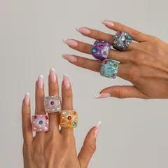 Sweet Geometric Resin Ring For Women With Colour Rhinestones Inlay 3