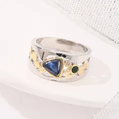 Geometric Unisex Alloy Ring For Everyday Wear Featuring Green Electroplated Finish And Zircon Inlay 2