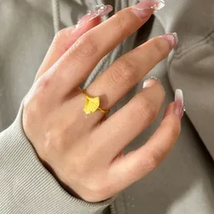 Ginkgo Leaf Copper Ring For Women In Luxurious Gold Style