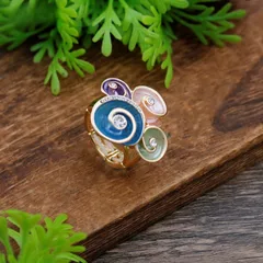 Gold Flowers Ring For Women With Enamel Craft And Rhinestone Inlay, Made Of Zinc Alloy 2