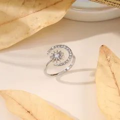 Luxurious Gold Moon Open Ring For Women With Bezel Setting And Rhinestones In Zinc Alloy 4