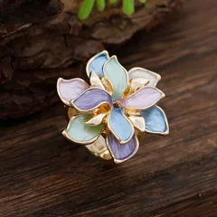 Gold Zinc Alloy Flowers Ring For Women With Enamel Craftsmanship 2