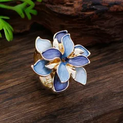 Gold Zinc Alloy Flowers Ring For Women With Enamel Craftsmanship 4
