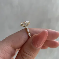 Golden Metal Rings For Women Featuring Electroplated Craftsmanship With Zircon Inlay And Water Droplets Design 5