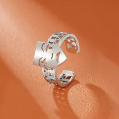 Halloween Clown Ring In Gold Alloy For Unisex, Stylish And Festive Jewelry Accessory 3