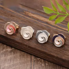 Handmade Apricot Flowers Adjustable Ring For Women In Zinc Alloy
