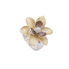 Handmade Flowers Ring For Women In Colour Zinc Alloy Featuring Elegant Design 5