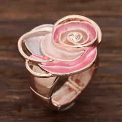 Handmade Natural Pink Flowers Ring For Women In Zinc Alloy Featuring Elegant Craftsmanship 4