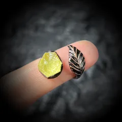 Handmade Women’s Open Ring Featuring Irregular Pattern With Natural Stone And Bronze Water Plating 2