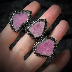 Handmade Women’s Ring Featuring Irregular Natural Stone With Antique Silver Plated Water Plating 3