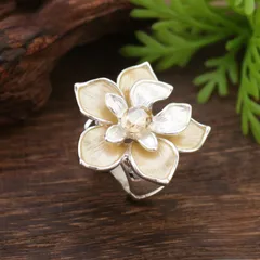 Handmade Yellow Flowers Ring For Women In Zinc Alloy With Zircon Inlay