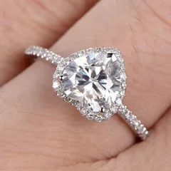 Heart Shape Alloy Ring For Unisex Featuring White K Plated Coating With 0.03µm-0.05µm Thickness And Rhinestones Inlay 2