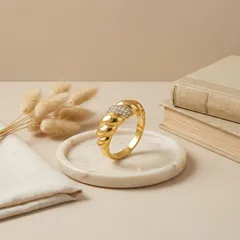 Heart Shape Ring For Women In 304 Stainless Steel With 18K Gold Plating And Shell Inlay 4