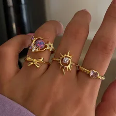 Heart Shape Ring For Women Made Of Zinc Alloy With KC Golden Plated Finish Featuring Asymmetrical Craft And Rhinestone Inlay