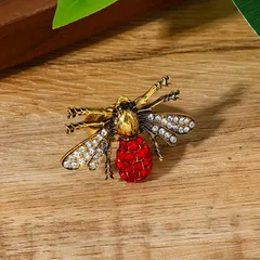 High-end Retro Metal Bee Hong Kong Style Niche Personality Exaggerated Pearl Design Open Ring Alloy Water Plating Imitation Gold 2