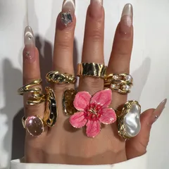 Sweet Irregular Natural Pink Ring Set For Women Featuring Baroque Pearl Inlay And Enamel Craftsmanship