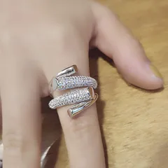 Retro Geometric Silver Alloy Ring For Women With Electroplated Finish And Artificial Gemstones Inlay