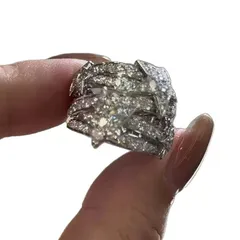 New Style Round Gold Ring For Women Featuring Electroplated Alloy With Rhinestones Inlay 5