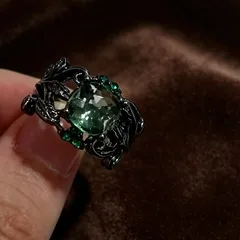 Leaves Pattern Unisex Alloy Ring For Everyday Wear, Golden Plated With 0.03µm-0.05µm Thickness And Zircon Inlay 3