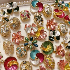 Leaves Pattern Women Rings For Elegant Style, Zinc Alloy With KC Golden Plated Coating 0.03µm Featuring Rhinestones Inlay 5