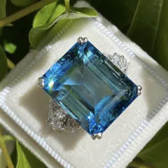 Luxurious Geometric Ring For Women, 1 Piece Alloy Ring With Artificial Gemstones, Electroplated Finish 5