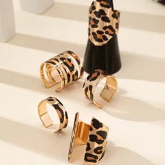 Minimalist Leopard Ring 5-Piece Set Unique Women's Casual Rose Gold Alloy Glass Stone Inlaid Bohemian Theme 4