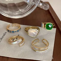 Geometric Metal Ring For Women Featuring Splicing Design With May Birthstone Emerald Accent 5