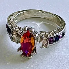 Oval Alloy Unisex Ring For Everyday Wear Featuring Zircon Inlay In Elegant Colour 4