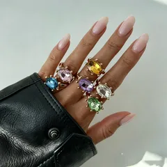 Oval Open Ring For Women In Gold Zinc Alloy With Claw Setting And Rhinestones Inlay 3
