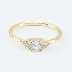 Oval Unisex Ring For Everyday Wear, Golden Plated Alloy With Zircon Inlay, Featuring 0.03µm-0.05µm Plating Thickness
